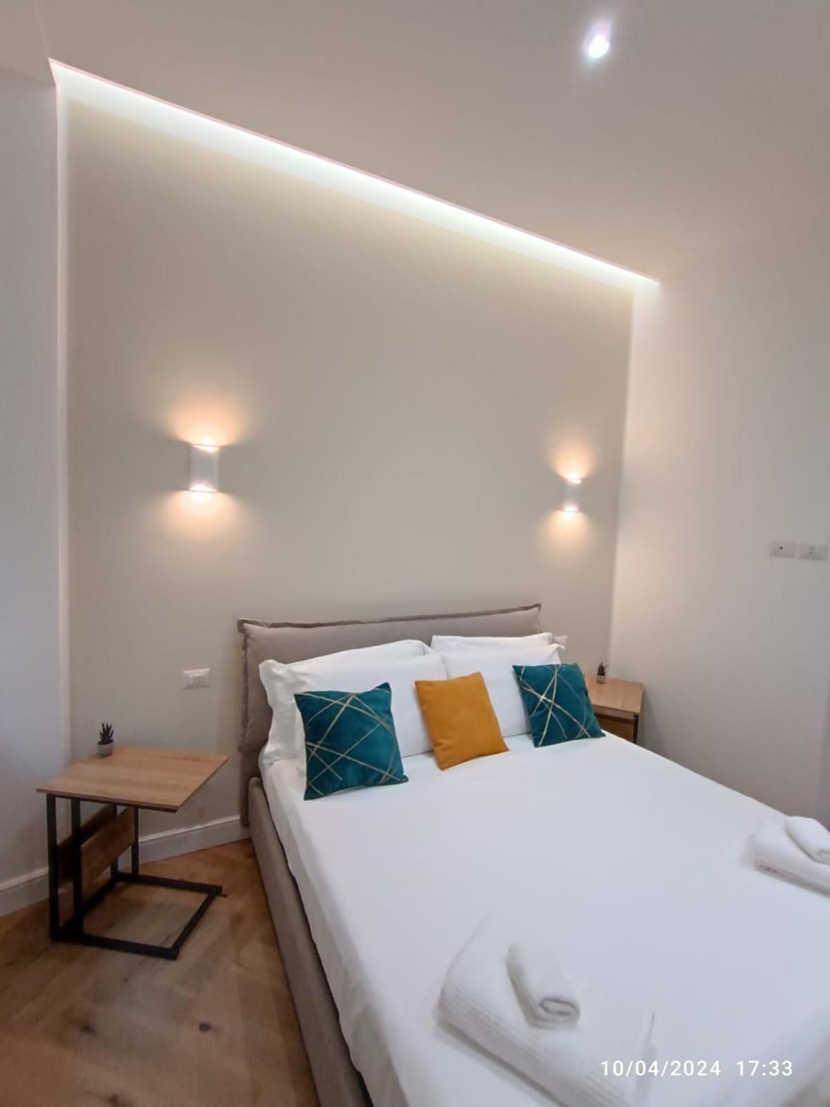 Be-C0 Centrale New Double Suite Milano Exteriör bild